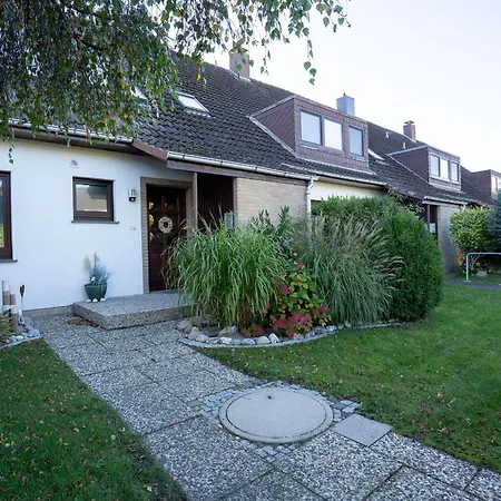 Mei71 Strandlust F *